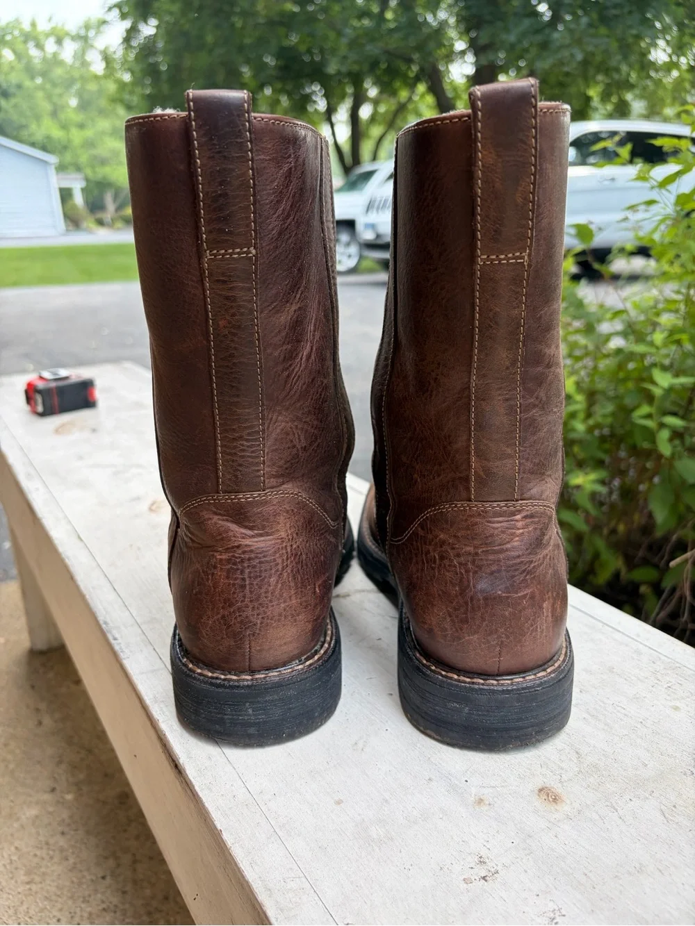 Cole Haan – Men’s Waterproof Leather Pull-On Lug Boots Nike Air – Brown – Sz. 10